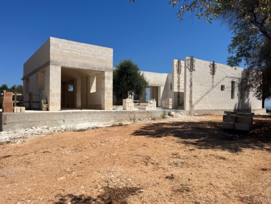 (Cod. Immobile: VE-VIL-NAN) - Tipologia: Villa a Carovigno (Brindisi) Puglia